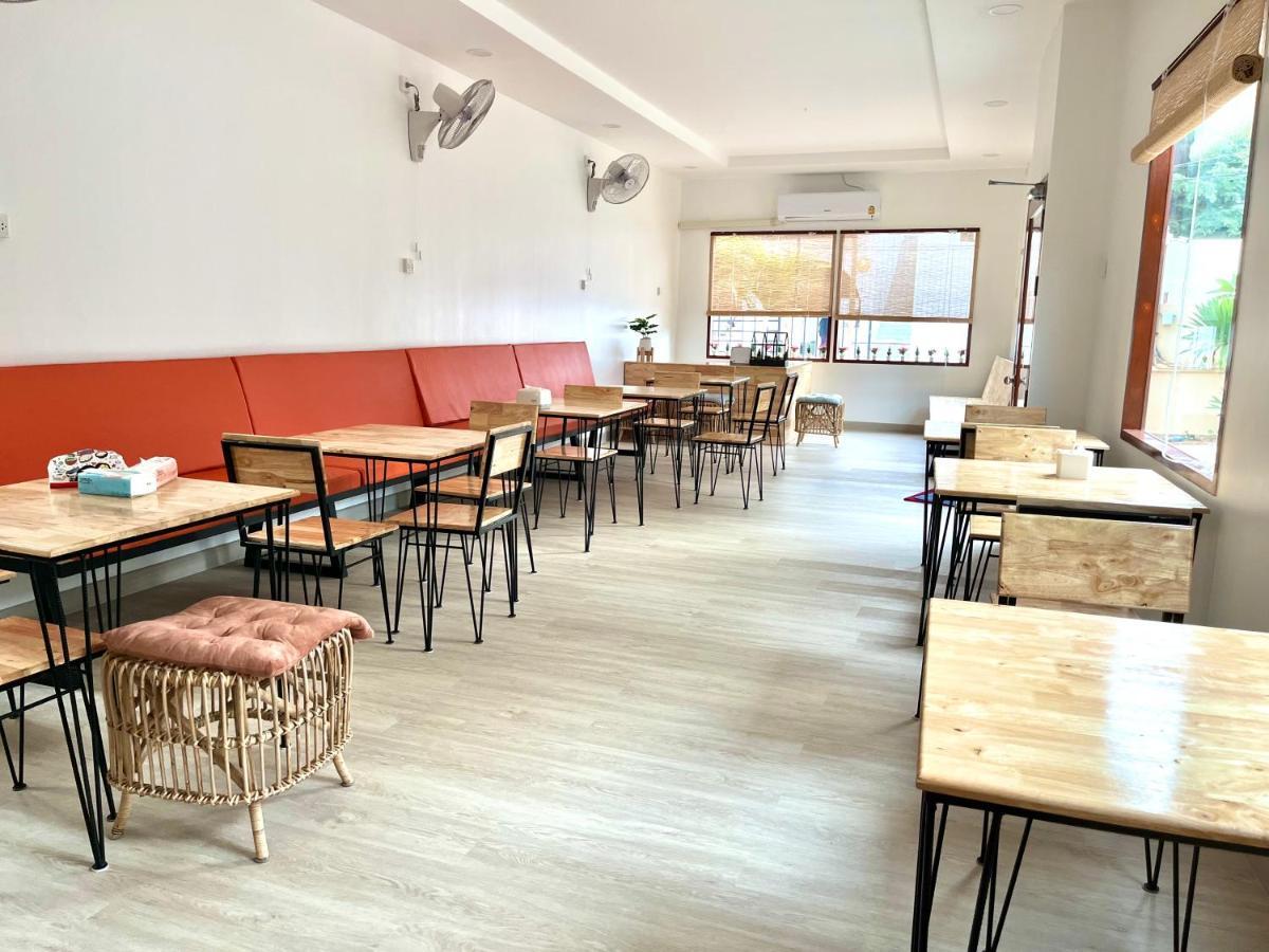 Insook Ko Larn Resort Экстерьер фото