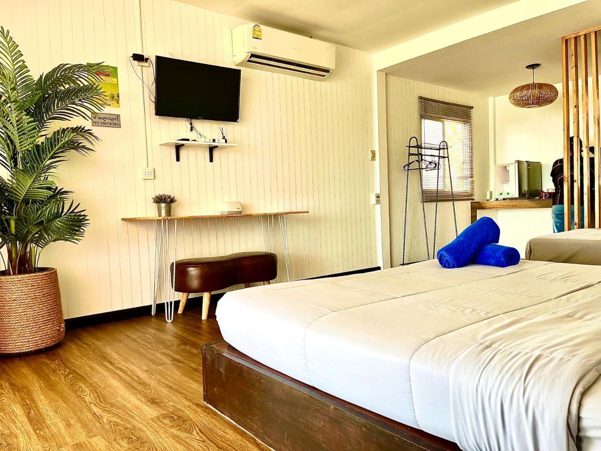 Insook Ko Larn Resort Экстерьер фото