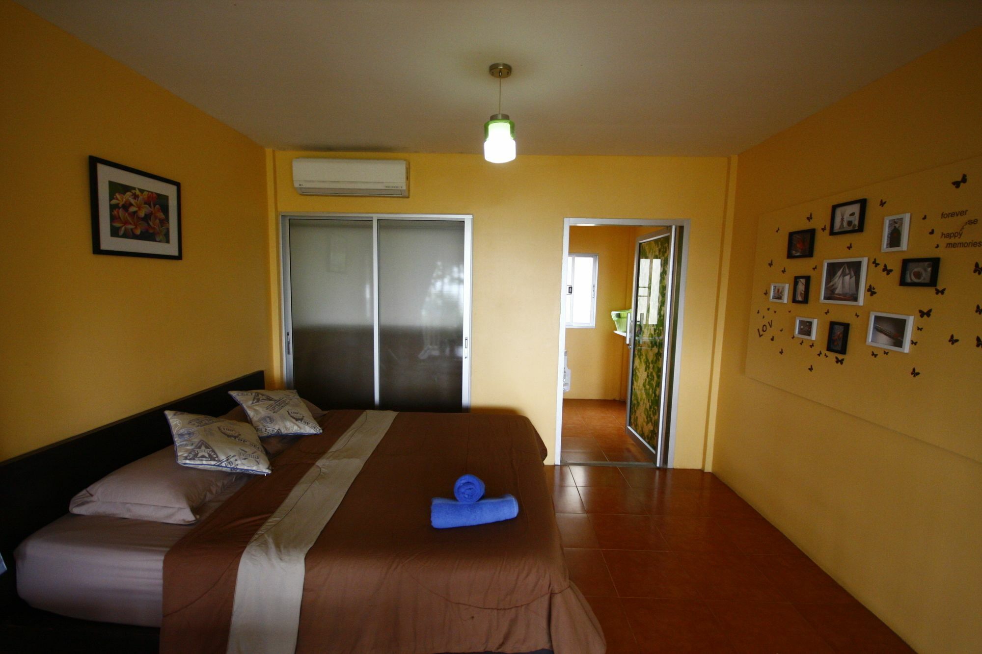 Insook Ko Larn Resort Экстерьер фото