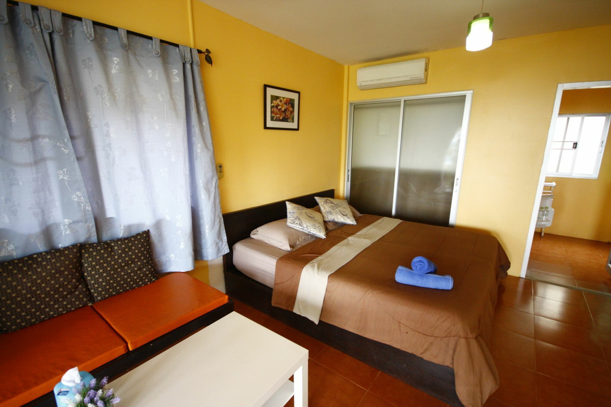 Insook Ko Larn Resort Экстерьер фото