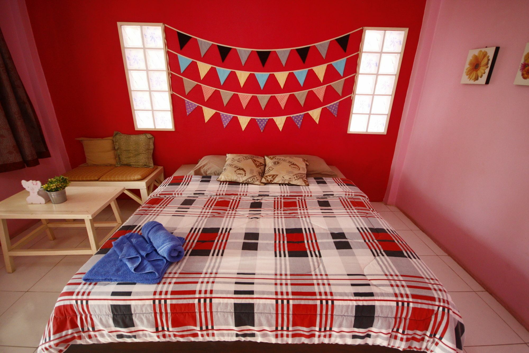 Insook Ko Larn Resort Экстерьер фото